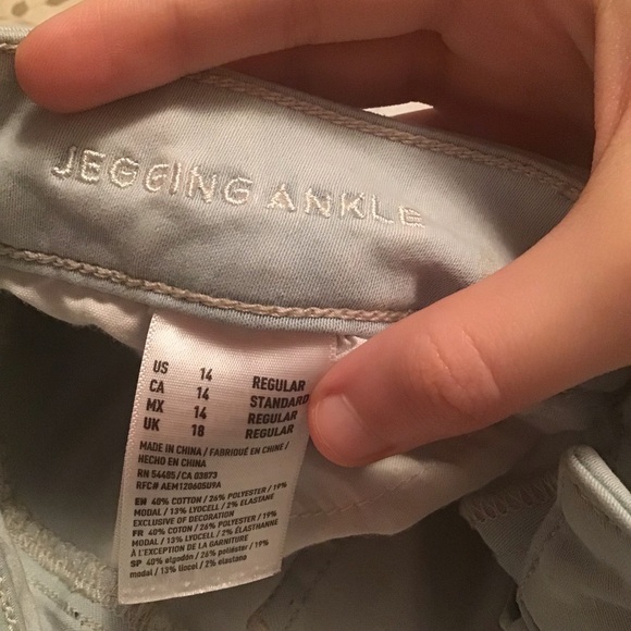 AEO distressed super super stretch ankle jeggings size 14 regular - Picture 8 of 8